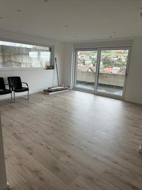 Foto - Neubau-Erstvermietung: Moderne 4,5 Zimmer-Wohnung mit Terrasse