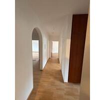 Frisch renov. Familienwohg. * 4 ZKB - TOP - Ab Sofort!!! - Konz