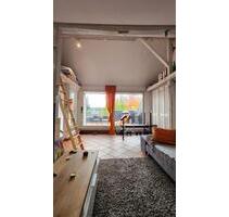 Helle Dachgeschosswohnung im Wiesbaden Dichterviertel Helle Dachgeschosswohnung im Wiesbaden Dichterviertel