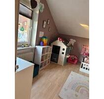 3 Zimmer Dachgeschoss Wohnung - 700,00&nbsp;EUR Kaltmiete, ca.&nbsp; 75,00&nbsp;m&sup2; in Rinteln (PLZ: 31737)