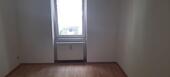 Foto - 3,5 Zimmer, Küche,Bad m Wanne,ca 125qm, soz. verträglich