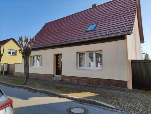 Foto - Einfamilienhaus - 180.000,00&nbsp;EUR Kaufpreis, ca.&nbsp; 120,00&nbsp;m&sup2;