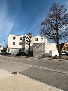 Foto - Mehrfamilienhaus, Wohnhaus in Augsburg zum Kaufen
