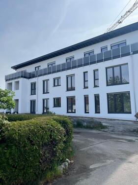 Foto - kernsanierte 3 Zimmer Wohnung im 1.OG zu Vermieten