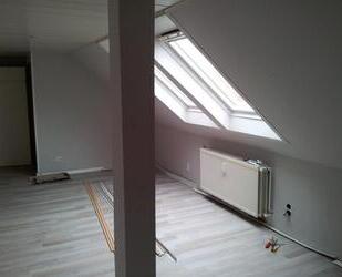 Dachgeschosswohnung 4 Zimmer ca 95m³ - Ilsede Adenstedt