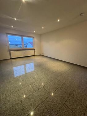 Foto - 5 Zimmer Maisonettenwohnung zur Miete in Wallerfangen