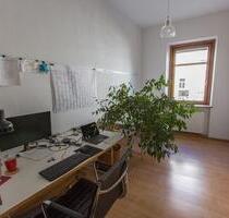 Platz in Bürogemeinschaft frei - 270,00&nbsp;EUR Kaltmiete, in München (PLZ: 81539) Ramersdorf-Perlach