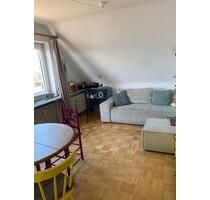 Gemütliche DG-Altbau Wohnung in ruhiger Lage in Winsen Stöckte - Winsen (Luhe)