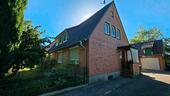 Foto - gepflegtes Einfamilienhaus mit Stall u. Garage -von Privat-