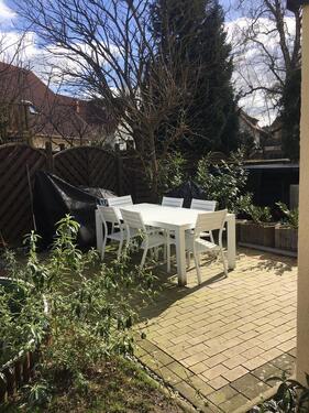Foto - Kleines Haus mit Terrasse und Balkon in Lage zu verkaufen