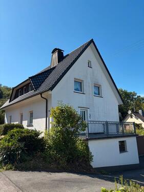 Foto - Wohnen mit Charakter: Einfamilienhaus im Sauerland