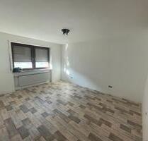 Zimmervermietung - 480,00&nbsp;EUR Kaltmiete, ca.&nbsp; 155,00&nbsp;m&sup2; in Kelheim (PLZ: 93309)