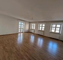 charmante 3-Zi Wohnung mit Dachterrasse im Herzen Mindelheims