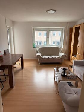 Foto - 3-Zimmer-Wohnung im Erdgeschoss (EG) mit Balkon
