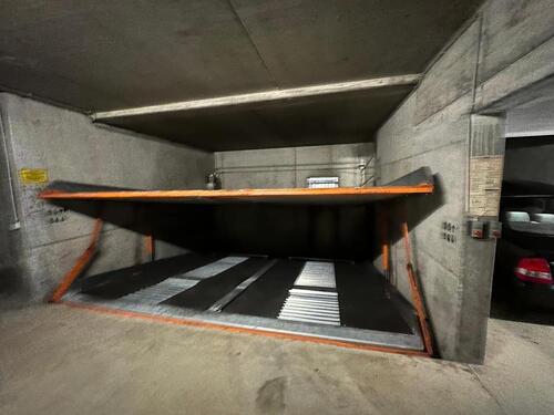 Foto - Tiefgaragenstellplatz in 72622 Nürtingen ab 01.03.2026