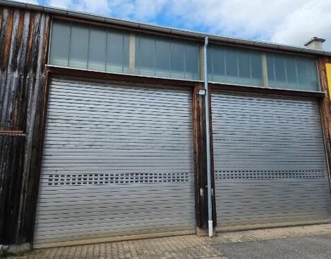 Foto - Vermietung: Halle für Produktion und Lager, mit Rolltor u. inkl. Büro- oder Werkstattbereich in 75031 Eppingen
