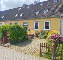 Doppelhaushälfte, Erbbaurecht, 50%-Miteigentumsanteil, renoviert - Wilhelmshaven Fedderwardergroden
