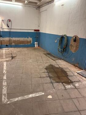 Foto - Zentraler Garagenstellplatz nähe Plärrer zu vermieten.