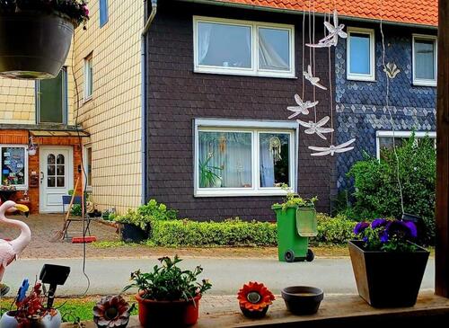Foto - Einfamilienhaus mit großem Garten, Garagen & Ausbaupotenzial