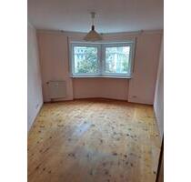 Stadtnahe 4 Zimmer Wohnung im Haubenschloss - Wildpoldsried