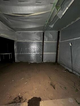 Foto - Holzbungalow mit Solaranlage auf Campingplatz zu verkaufen