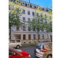 3-RW in Chemnitz-Zentrum mit Fahrstuhl, Balkon und Stellplatz