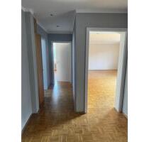 4 Zimmer Wohnung, 97 m2 mit Balkon u. Garten im Ahlener Süden