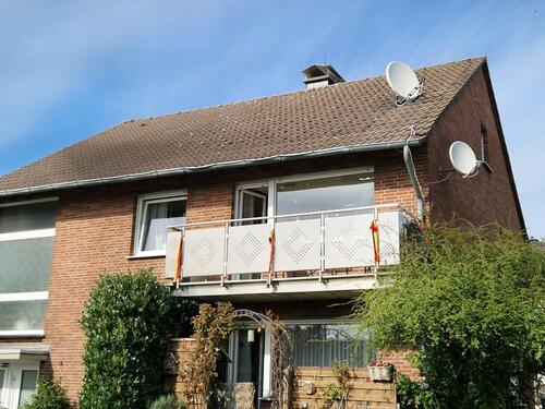 Foto - 6 Zimmer Mehrfamilienhaus, Wohnhaus zum Kaufen in Bad Wünnenberg