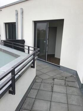 Foto - Wohnen an der Spree mit Dachterrasse - günstig geschnittene 2-Zimmer-Wohnung