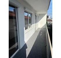 Schöne Drei-Zimmer-Wohnung mit großem Südbalkon – neu renoviert - Pocking