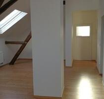 Traumhafte Dachgeschoss-Wohnung mit Empore - Diez