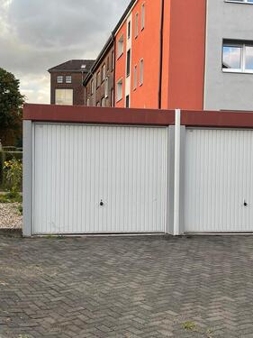 Foto - Garage zu vermieten - 90,00 EUR Miete,