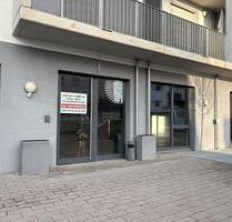 TOPLAGE! Ladenfront für Gewerbeeinheit in Echterdingen - Leinfelden-Echterdingen