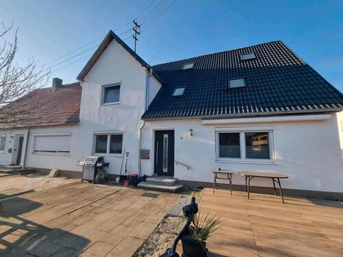 Foto - Charmantes Einfamilienhaus mit Einliegerwohnung
