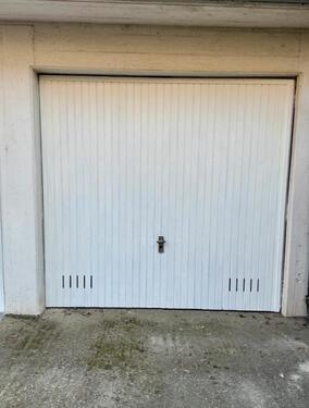 Foto - Garage Stellplatz Motorrad Roller