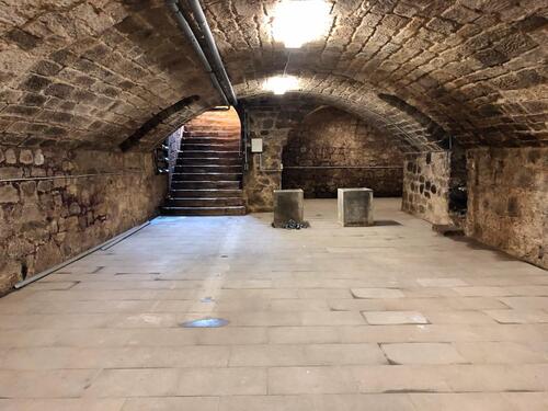 Foto - Lagerfläche, Lagerraum, Gewerbefläche, Gewölbekeller zu vermieten