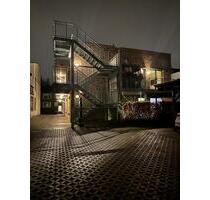 Sehr schöne 2,5-Zi. OG-Neubauwohnung in Elmshorn (zentral) - Kölln-Reisiek