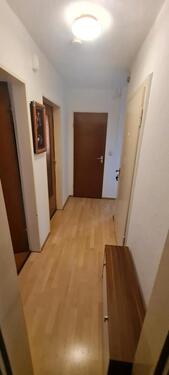 Foto - 1 wg,Zimmer zu vermieten - 450,00&nbsp;EUR Kaltmiete, ca.&nbsp; 53,00&nbsp;m&sup2;