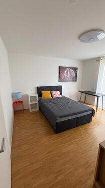 Foto - Helles Zimmer (WG) in Stuttgart-Mitte