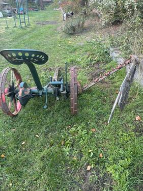 Foto - Mähmaschine - 30,00 EUR Kaltmiete, ca.  0,00 m²