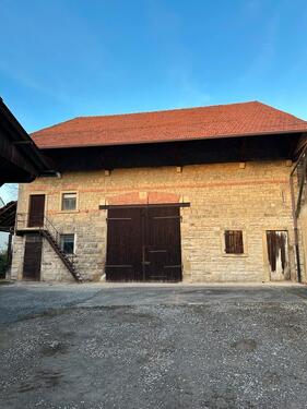 Foto - BIETE ganze Scheune zur Miete - 500,00&nbsp;EUR Kaltmiete, ca.&nbsp; 175,00&nbsp;m&sup2;