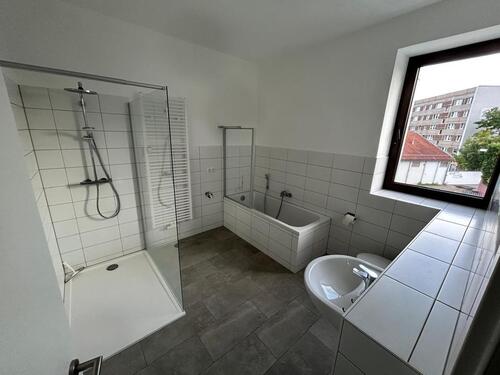 Foto - 3-Zimmerwohnung, Talstadt, modern, Glasfaser, EBK, Stellplatz