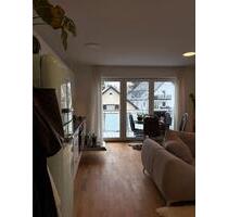 2 Zimmer Wohnung mit Balkon und EBK zur Miete - München Allach-Untermenzing