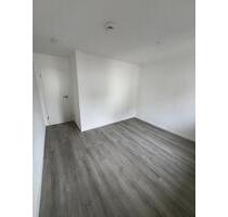 Renovierte 3ZKB Wohnung Siegen-Langenholdinghausen Balkon Stellpl