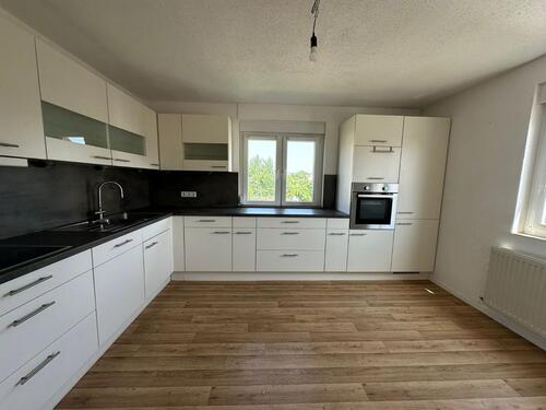 Foto - Lichtdurchflutete 3½-Zimmer-Wohnung mit Balkon & neuer Küche