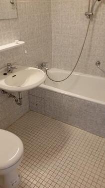 Foto - 4 - Zimmer-Wohnung im Heidberg - 940,00 EUR Kaltmiete,