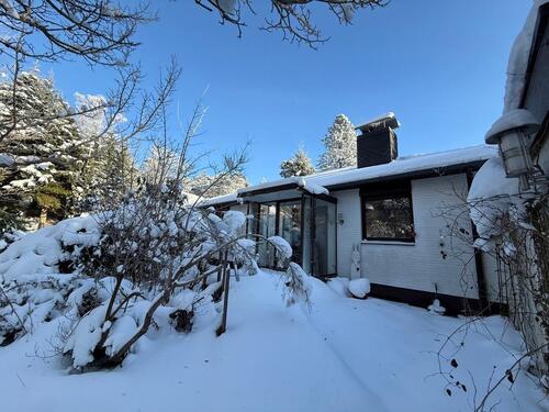 Foto - Einfamilienhaus Walmdach-Bungalow