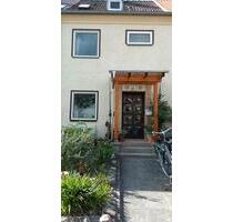 3 Zimmer Wohnung + Gartenmitnutzung, Potsdam Süd