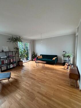 Foto - Biete Zimmer zur Untermiete in 70qm Wohnung mit großem Wohnbereic