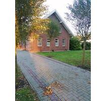 Fehnhaus in idyllischer Kanallage mit 6200m2 Fläche - Barßel